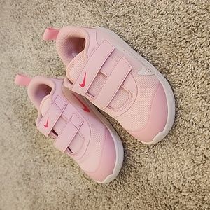 Girls Tennis Court shoes